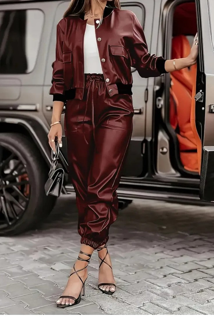 Lucie – Elegantni kožni komplet sa jaknom i pantalonama