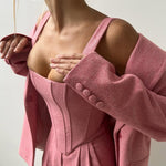 Elegantni komplet sa blejzerom i pantalonama