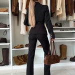 Joy – Elegantni komplet sa blejzerom i pantalonama